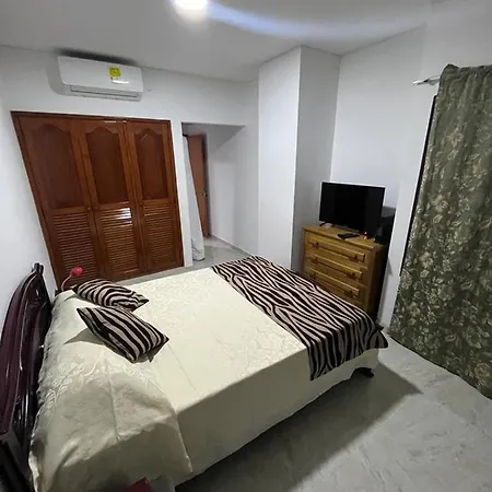 Amoblados Bocagrande. Mr German Apartamento *